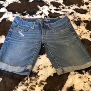 American eagle Bermuda shorts